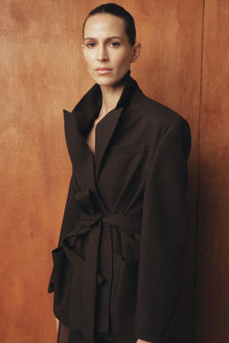 BLAZER 100% LANA CINTUR?N ZW COLLECTION LIMITED EDITION / Khaki