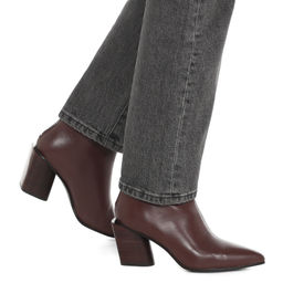Женские казаки TENDANCE