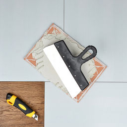 Шпатель 250мм, пластик.ручка "Рокот"