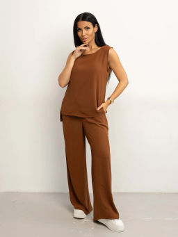 Костюм женский, цвет коричневый