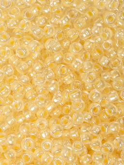 Бисер Preciosa арт. CTC 10/0 цв.38681 / 331-19001 уп.50г