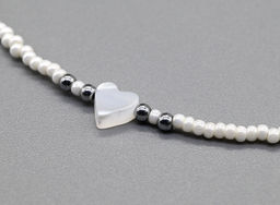 Чокер из бисера с перламутровой вставкой Сердце, 36см - Радуга камня фото 2