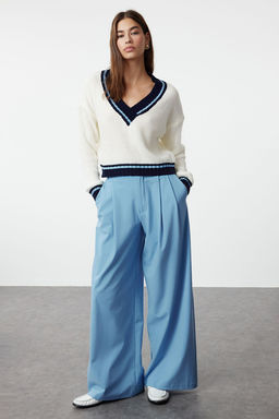 Ekru Crop Kolej Temal? Triko Kazak TWOAW22KZ1492 - Trendyolmilla фото 2