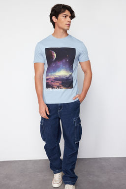 TRENDYOL MAN Mavi Galaksi Bask?l? Regular/Normal Kesim Tok Kumas T-shirt TMNSS24TS00204 - Trendyolmilla фото 3