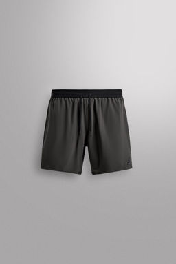 BASIC TRAINING SHORTS