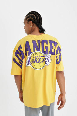 DeFactoFit Футболка оверсайз с круглым вырезом и короткими рукавами NBA Los Angeles Lakers