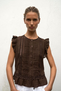 BLUSA ENTREDOSES VOLANTES / Marr?n - Zara фото 5