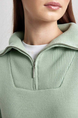 Туника обычного кроя с высоким воротником на молнии - Defacto фото 4