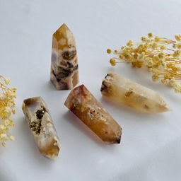 Кристалл из цветочного Агата