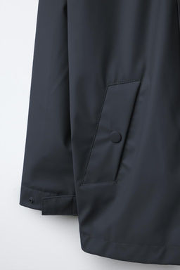 WATER REPELLENT RUBBERIZED PARKA - Zara фото 4