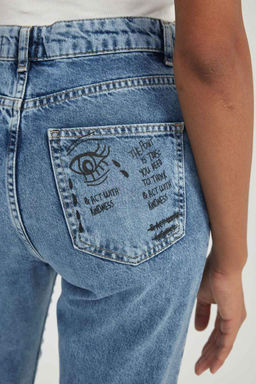 Джинсовые брюки длиной до щиколотки с высокой талией и высокой талией Lina Mom, потертые брюки - Defacto фото 6