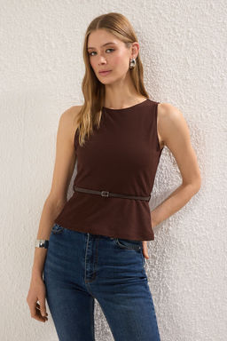 Kahverengi Kemerli Fitted/Vucuda Oturan Orme S?f?r Kol Bisiklet Yaka Bluz TWOSS25BZ00022