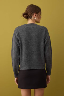 Antrasit Yumusak Dokulu Cicek Desen Islmeli Triko Kazak TWOAW26KZ00110