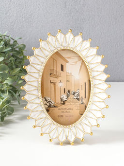 Фоторамка полистоун 10х15 см "Пики" белая с золотом 17х2,3х21,9 см