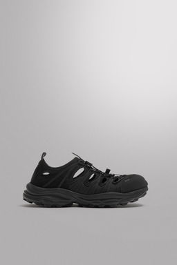 TRAINERS