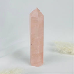 Кристалл из Розового кварца