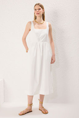 Beyaz Belden Ac?lan Korse Dikis Detayl? Astarl? Midi Dokuma Elbise TWOSS24EL00038