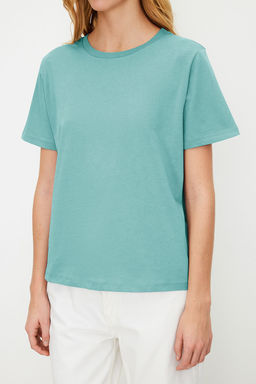 TRENDYOLMILLA Beyaz %100 Pamuk Regular/Normal Kal?p K?sa Kollu Basic Bisiklet Yaka Orme T-Shirt TWOSS23TS00000  фото 4