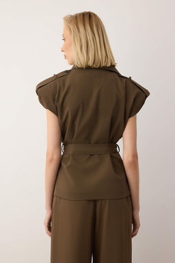 EXCLUSIVE Ac?k Haki Fitted Dokumlu Kumas Belden Oturmal? Vatkal? Astarl? Yelek TWOAW26YE00062 - Trendyolmilla фото 5