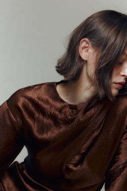 CRUMPLED PLEATED MIDI DRESS - Zara фото 5