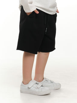 Шорты трикотажные с шевроном 22-6156 черный