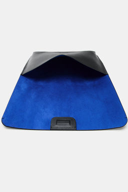 FUNDA PIEL PARA IPAD / Negro - Zara фото 6