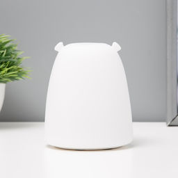 Фигурка светящаяся RISALUX «Антистресс мякиш мишка», LED-ночник, RGB, от батареек 3×ААА, 9×9×10.5 см