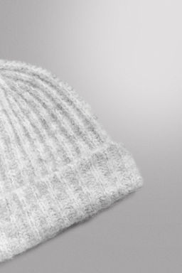 TEXTURED KNIT BEANIE - Zara фото 4