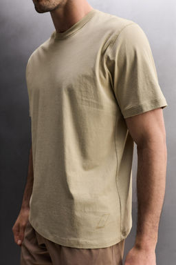 CAMISETA ENTRENAMIENTO CONFORT / Verde claro - Zara фото 9