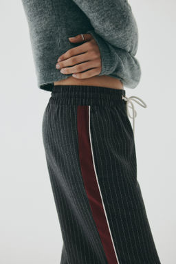 Pantal?n amplio con cord?n de ajuste - H&m фото 5