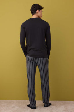 Siyah - Antrasit Regular Fit Cizgili Dokulu Orme Pijama Tak?m? TMNAW26PT00006 - Trendyolmilla фото 4