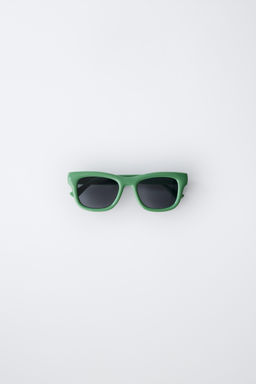 GAFAS DE SOL PASTA CUADRADAS / Verde