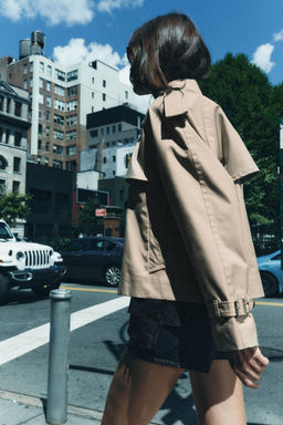 WATER-REPELLENT CROPPED TRENCH COAT ZW COLLECTION - Zara фото 3