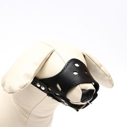 Намордник из прессованной кожи регулируемый, №5, ДН 9,3 см, ОМ 32-40 см, чёрный