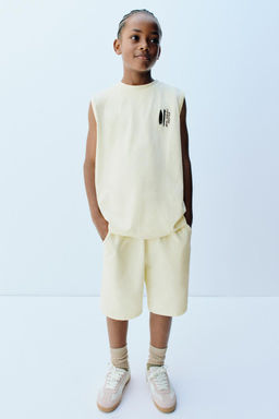 PAMUKLU ISLEMELI T-SHIRT VE BERMUDA SORT TAKIMI - Zara фото 26