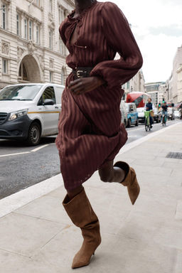 MIDI DRESS WITH BELT - Zara фото 5