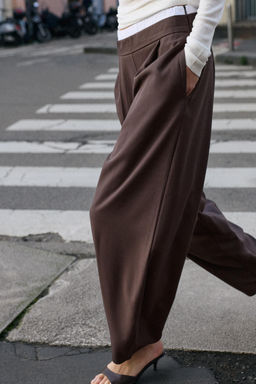 PANTAL?N BARREL CINTURA DOBLE / Marr?n - Zara фото 5