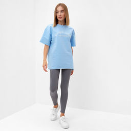 Футболка женская MINAKU OVERSIZE FIT: SPORTY & STYLISH цвет голубой, р-р 42