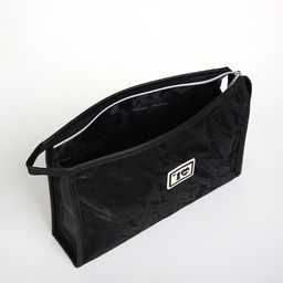 Косметичка на молнии, треугольная, большая, I love, чёрная - Simaland фото 3