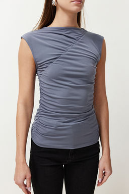 Gri Fitted/Vucuda Oturan Buzgulu Esnek Orme Bluz TWOSS24BZ00493