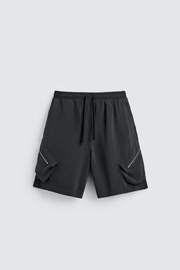 BERMUDA CARGO FLUIDA RELAXED FIT / Negro