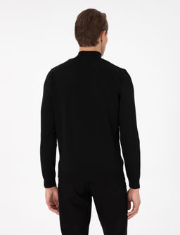 Siyah Slim Fit Fermuarl_ Dik Yaka Triko Kazak
