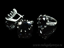 Кольцо серьги с цирконом искусственным, цв.черный размер 18