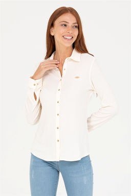 Женская кремовая трикотажная рубашка Неожиданная скидка в корзине