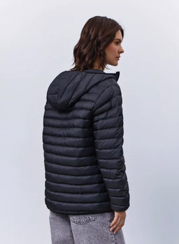 T3323-3 Пуховик стеганый женский