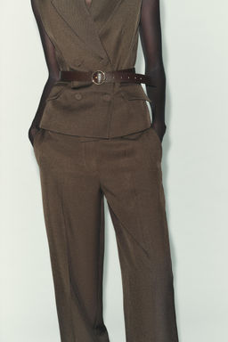 HIGH-WAIST STRAIGHT-LEG TROUSERS