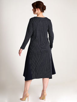 Платье в вертикальную полоску - Almond фото 4