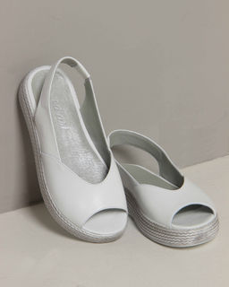 Босоножки 1042.2530w. Белый серый
