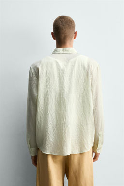 CAMISA FLUIDA RELAXED FIT ESTRUCTURA / Verde claro