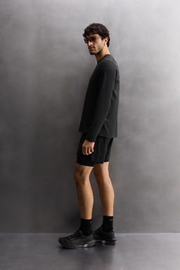 PERFORATED LONG SLEEVE T-SHIRT - Zara фото 13